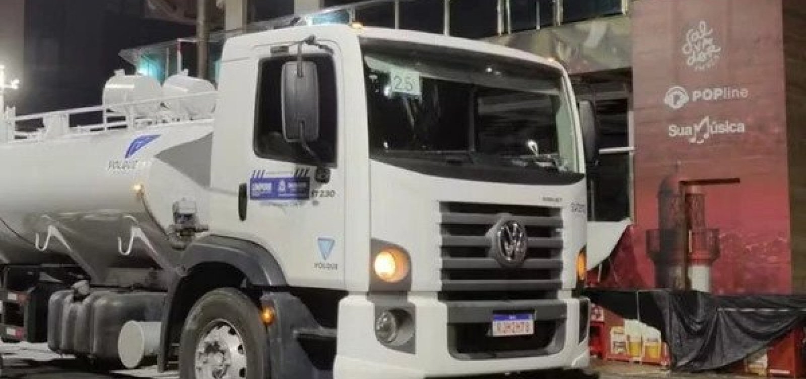 178103mulher-morre-apos-ser-atropelada-por-caminhao-de-limpeza-no-circuito-barra-ondina-3